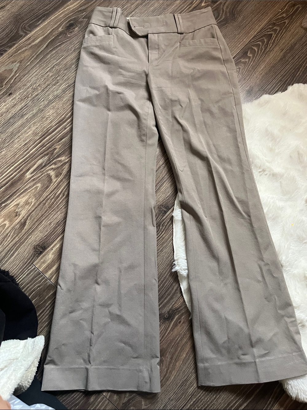 Women’s low/midrise  flare dress pants
